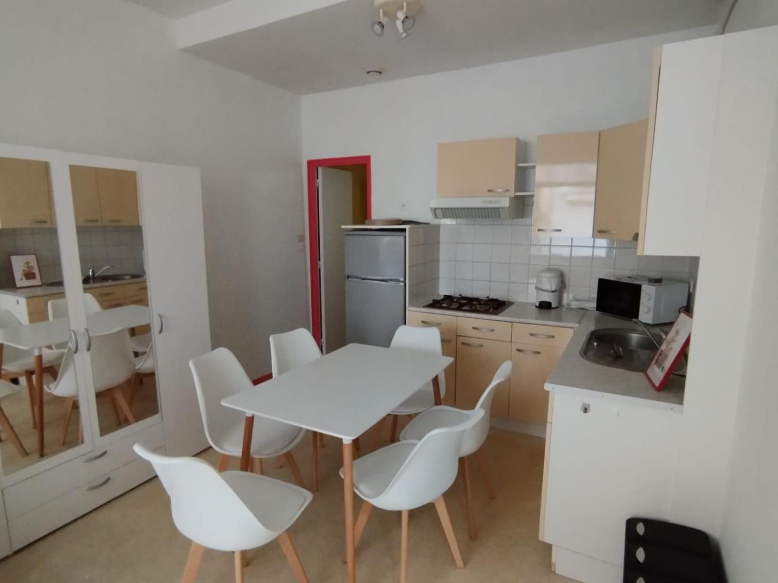 ++++ Central Charmant 70M2 Avec Balcon, Mer A 200 M Et Rue Pietonne A 300 M ++++ Berck Номер фото